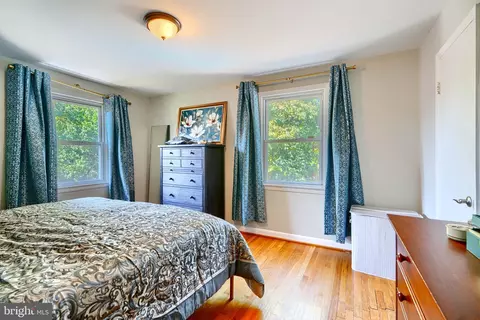Bedroom - 10708 Woodsdale Dr, Silver Spring, MD 20901 photo 2 of 5