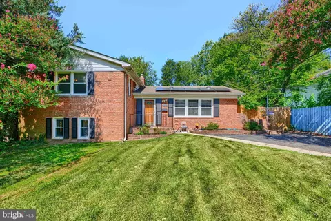 10708 Woodsdale Dr, Silver Spring, MD 20901