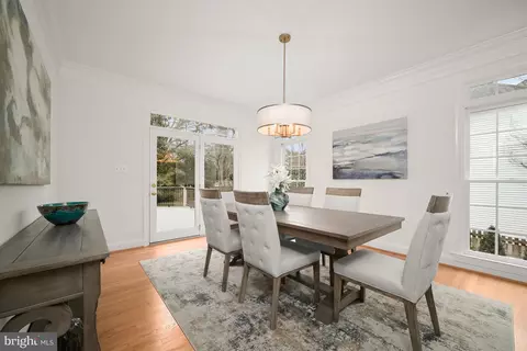 Dining - 9912 Doubletree Ct, Potomac, MD 20854 photo 1 of 2