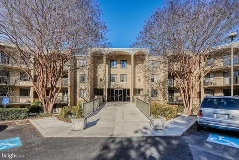 7425 Democracy Blvd #A-201, Bethesda, MD 20817