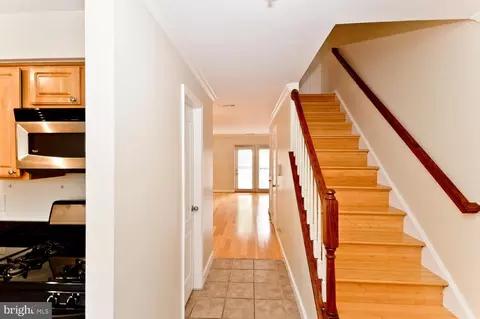 14107 Yorkshire Woods Dr, Silver Spring, MD 20906 photo 4