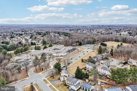 View/Area - 9904 Durango Dr, Damascus, MD 20872 photo 5 of 9