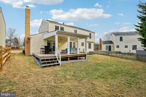 Exterior - 9904 Durango Dr, Damascus, MD 20872 photo 8 of 13