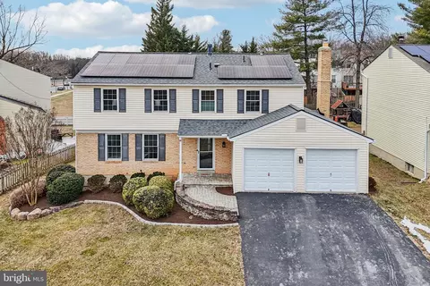 Exterior - 9904 Durango Dr, Damascus, MD 20872 photo 11 of 13