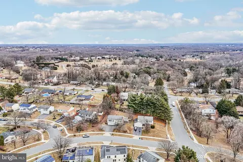 View/Area - 9904 Durango Dr, Damascus, MD 20872 photo 3 of 9