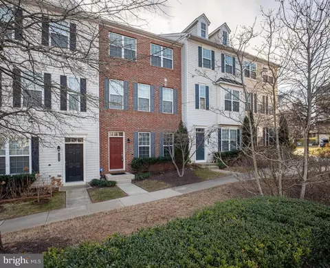 12822 Longford Glen Dr, Germantown, MD 20874