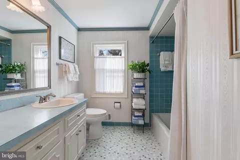 Bath - 12812 Deep Spring Dr, Potomac, MD 20854 photo 4 of 4