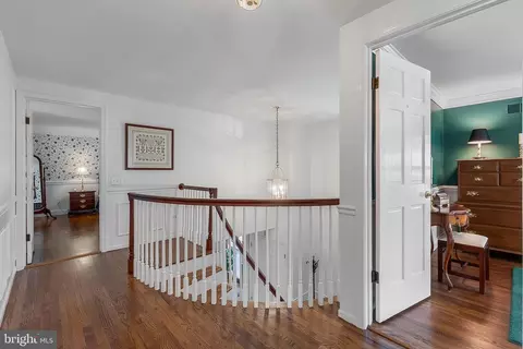 Entry Way - 12812 Deep Spring Dr, Potomac, MD 20854 photo 4 of 4