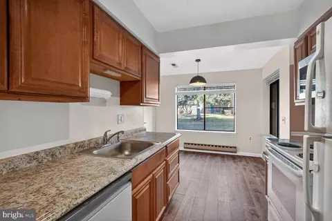 Kitchen - 15320 Pine Orchard Dr #83-C1, Silver Spring, MD 20906 photo 1 of 2