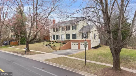 Exterior - 13214 Serpentine Way, Silver Spring, MD 20904 photo 4 of 8