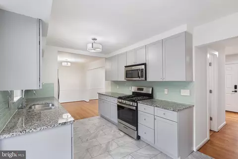 Kitchen - 13214 Serpentine Way, Silver Spring, MD 20904 photo 2 of 2