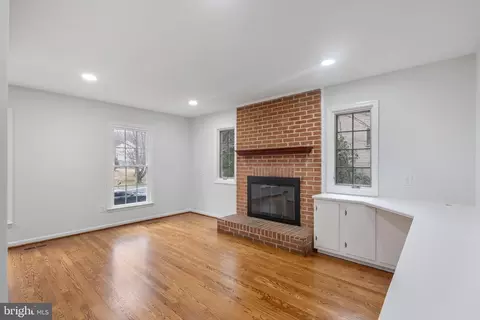 Living - 13214 Serpentine Way, Silver Spring, MD 20904 photo 6 of 6
