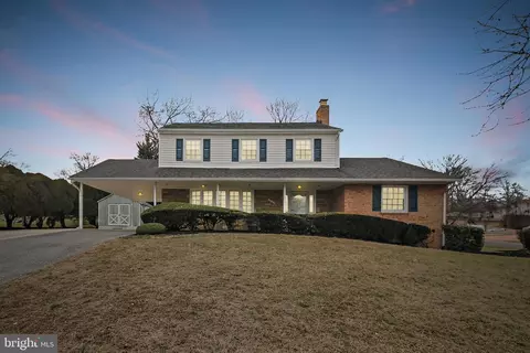 12624 Summerwood Dr, Silver Spring, MD 20904