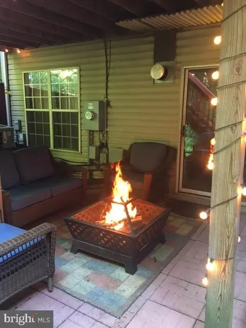 Exterior - 15129 Deer Valley Ter, Silver Spring, MD 20906 photo 8 of 9