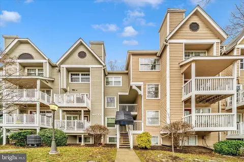 10713 Hampton Mill Ter #110, Rockville, MD 20852