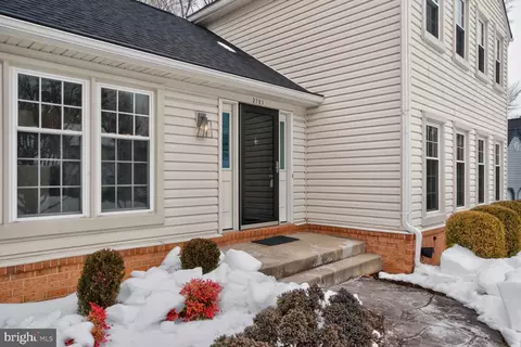 Exterior - 2703 Belle Crest Ln, Silver Spring, MD 20906 photo 3 of 3