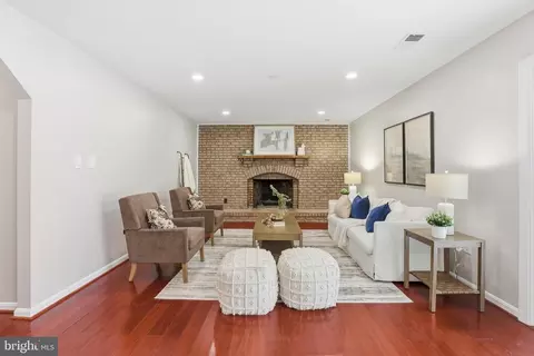 Living - 14740 Locustwood, Silver Spring, MD 20905 photo 4 of 4