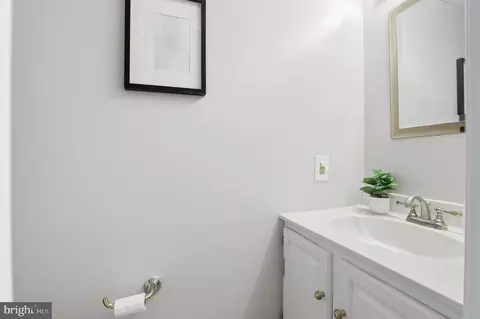 Bath - 14740 Locustwood, Silver Spring, MD 20905 photo 1 of 4