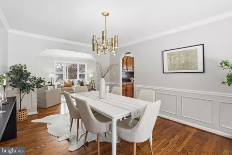 Dining - 14740 Locustwood, Silver Spring, MD 20905 photo 2 of 2