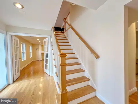 Entry Way - 1306 Leister Dr, Silver Spring, MD 20904 photo 3 of 4