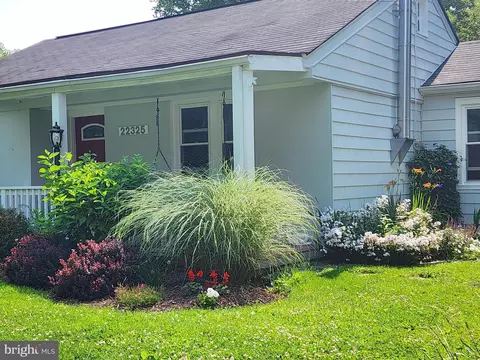 22325 Nicholson Farm Rd, Dickerson, MD 20842