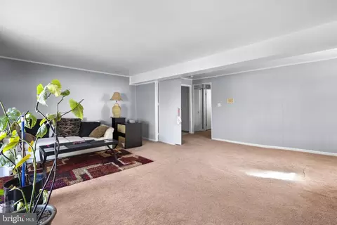 Living - 1408 Chilton Dr, Silver Spring, MD 20904 photo 2 of 2