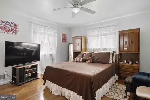 Bedroom - 1408 Chilton Dr, Silver Spring, MD 20904 photo 3 of 6