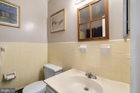 Bath - 1408 Chilton Dr, Silver Spring, MD 20904 photo 2 of 3