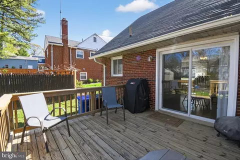 Exterior - 9914 Grayson Ave, Silver Spring, MD 20901 photo 2 of 5