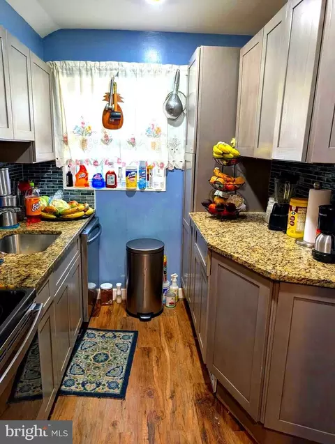 12816 Valleywood Dr, Silver Spring, MD 20906 photo 8