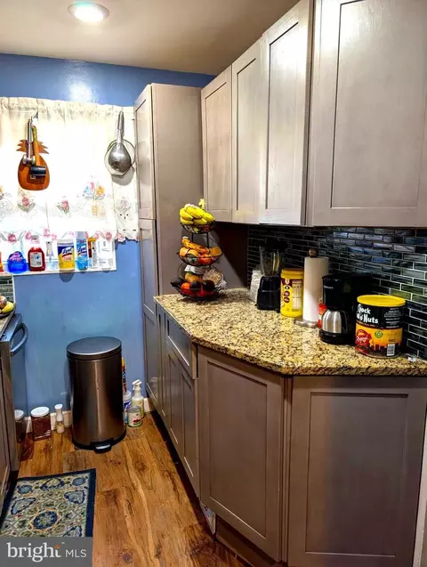 12816 Valleywood Dr, Silver Spring, MD 20906 photo 9