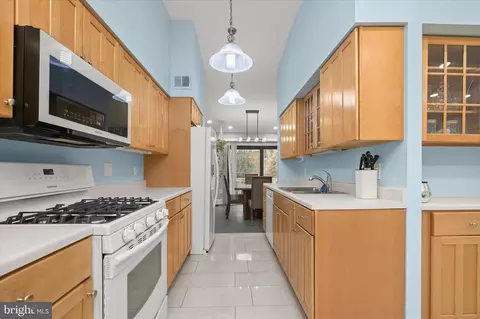 Kitchen - 1116 Tiffany Rd, Silver Spring, MD 20904 photo 3 of 5