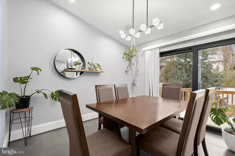 Dining - 1116 Tiffany Rd, Silver Spring, MD 20904 photo 2 of 4
