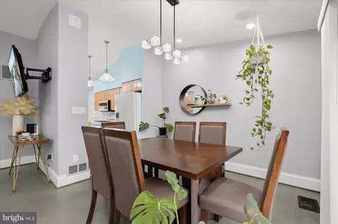 Dining - 1116 Tiffany Rd, Silver Spring, MD 20904 photo 1 of 4
