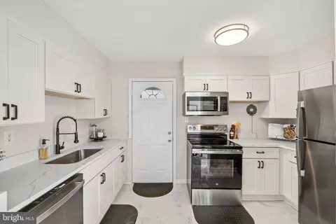 Kitchen - 1513 Flora Ln, Silver Spring, MD 20910 photo 2 of 3