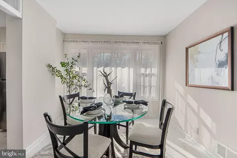 Dining - 1513 Flora Ln, Silver Spring, MD 20910 photo 2 of 4