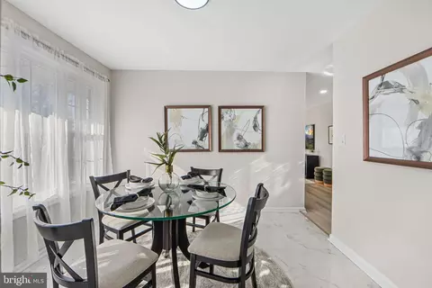Dining - 1513 Flora Ln, Silver Spring, MD 20910 photo 4 of 4
