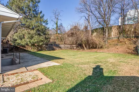 Exterior - 1513 Flora Ln, Silver Spring, MD 20910 photo 3 of 4
