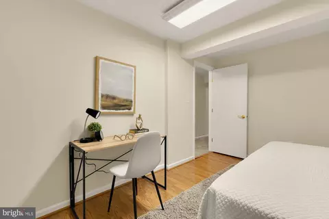 Bedroom - 2038 Derby Ridge Ln #3-5, Silver Spring, MD 20910 photo 6 of 6
