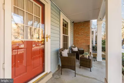 Exterior - 2038 Derby Ridge Ln #3-5, Silver Spring, MD 20910 photo 2 of 3