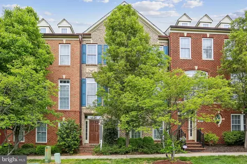 117 Norwich Ln, Gaithersburg, MD 20878