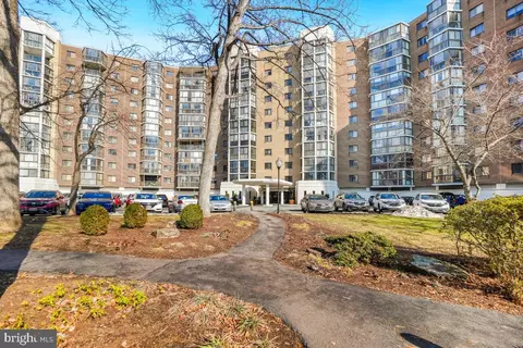 15107 Interlachen Dr #2-716, Silver Spring, MD 20906 photo 3
