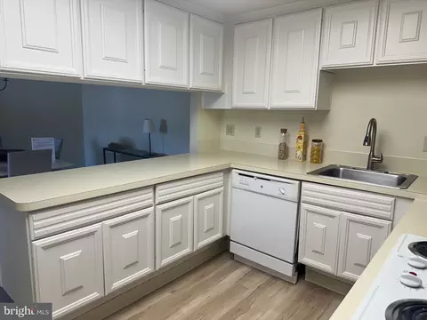 Kitchen - 3400 Chiswick Ct #48-2A, Silver Spring, MD 20906 photo 2 of 2