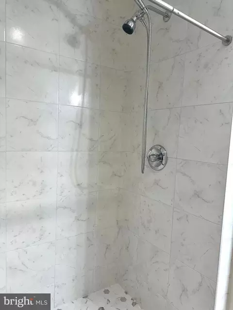 Bath - 3400 Chiswick Ct #48-2A, Silver Spring, MD 20906 photo 2 of 5