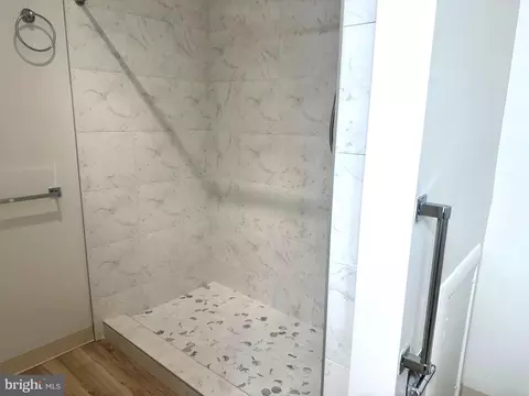 Bath - 3400 Chiswick Ct #48-2A, Silver Spring, MD 20906 photo 5 of 5