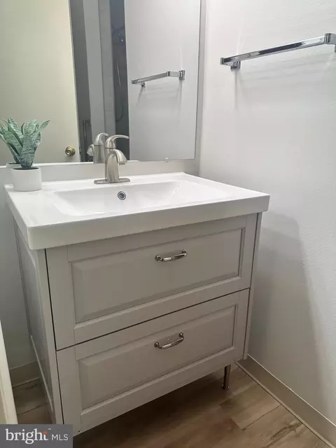 Bath - 3400 Chiswick Ct #48-2A, Silver Spring, MD 20906 photo 1 of 5