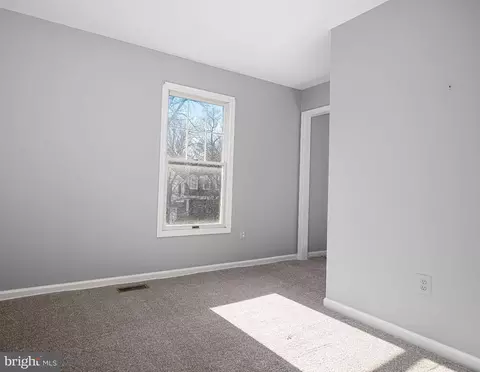 Bedroom - 644 Symphony Woods Dr, Silver Spring, MD 20901 photo 6 of 6