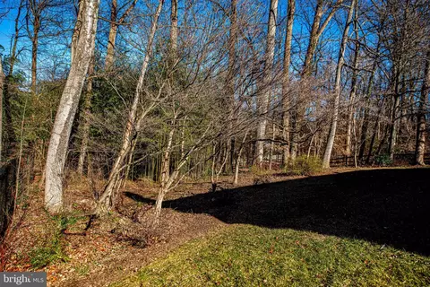 Exterior - 644 Symphony Woods Dr, Silver Spring, MD 20901 photo 8 of 16