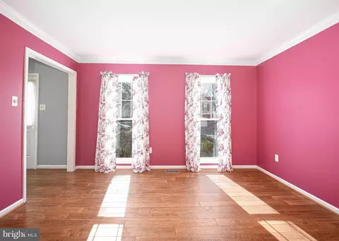 Living - 644 Symphony Woods Dr, Silver Spring, MD 20901 photo 5 of 6