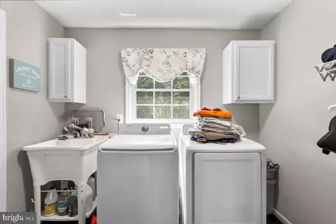 Other - 14028 Breeze Hill Ln, Silver Spring, MD 20906 photo 4 of 4